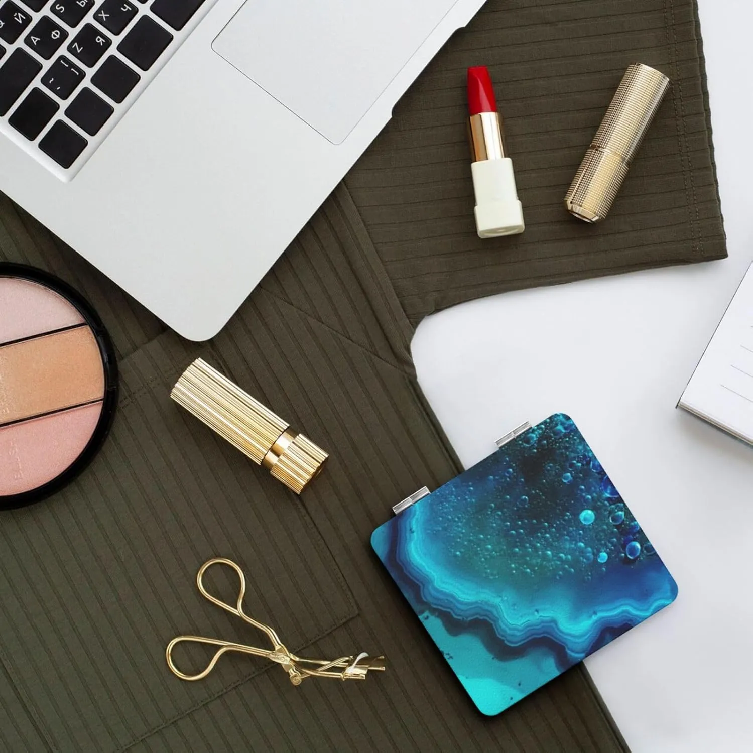 Bright Aqua Blue Turquoise Printed Square Pocket Makeup Mirror with 1X/2X Magnification, Portable Mini Travel Makeup Mirror for Travel Daily Work Beauty