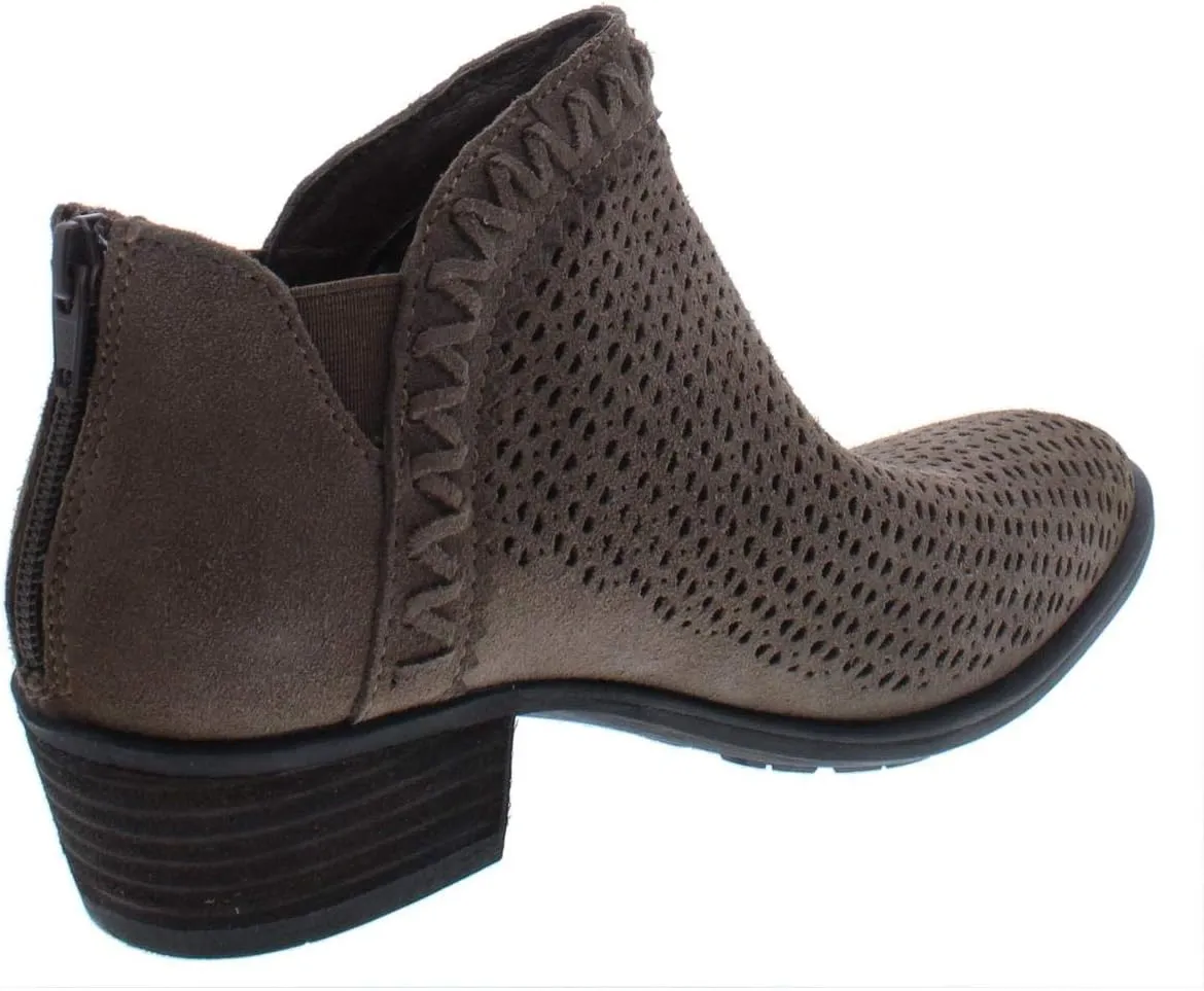 Earth Women's Peak Perry