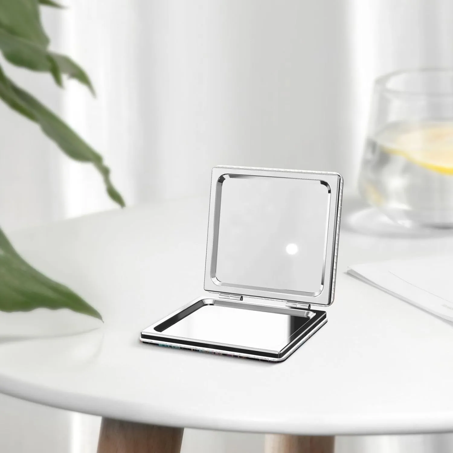 Space Planets Printed Square Pocket Makeup Mirror with 1X/2X Magnification, Portable Mini Travel Makeup Mirror for Travel Daily Work Beauty
