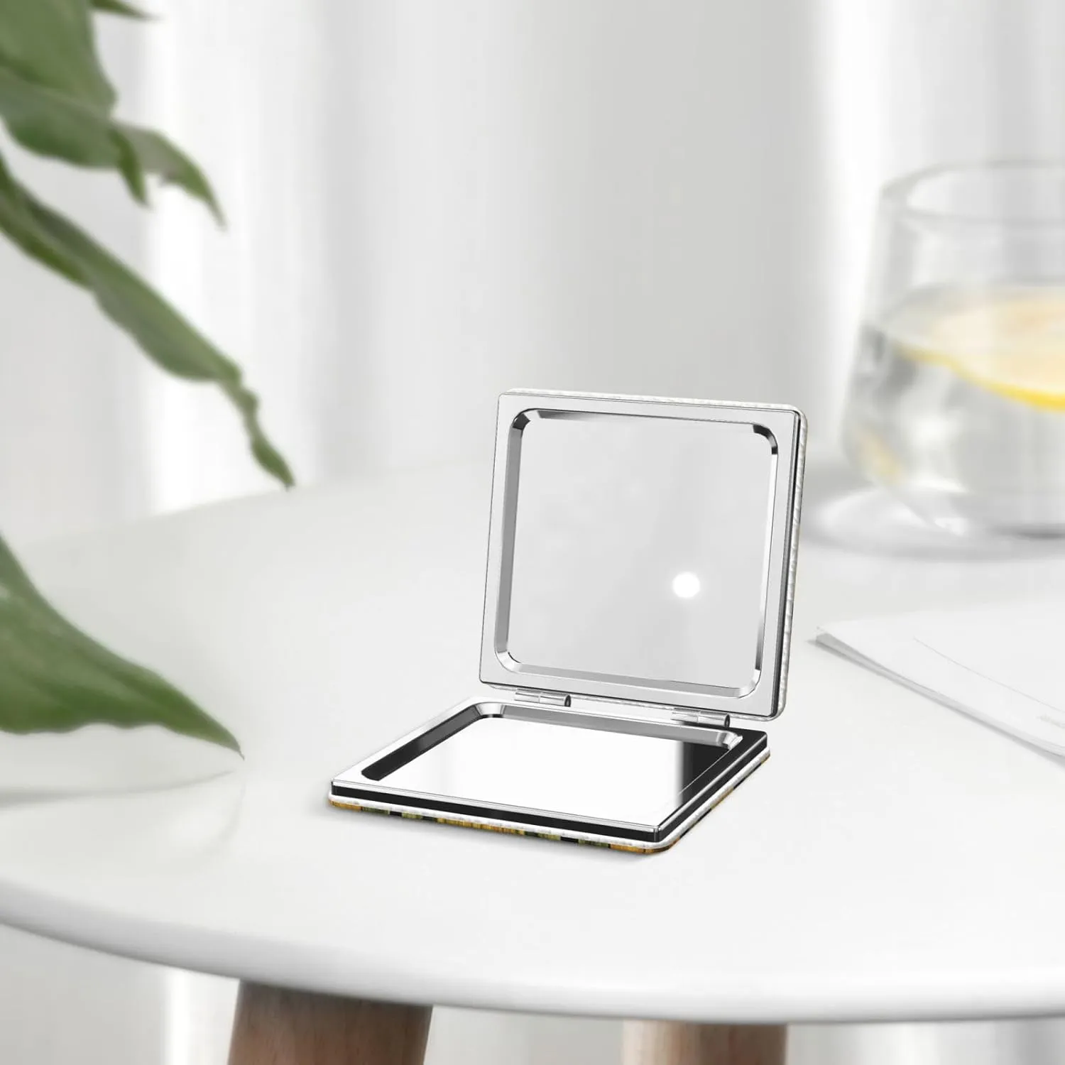 Sunflower Pattern Printed Square Pocket Makeup Mirror with 1X/2X Magnification, Portable Mini Travel Makeup Mirror for Travel Daily Work Beauty
